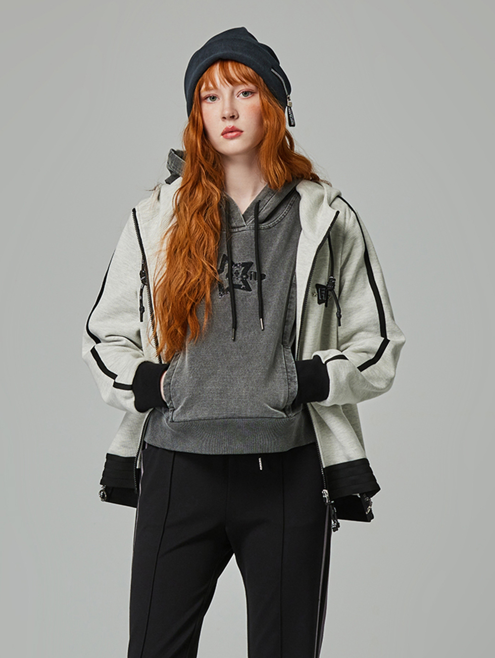 abito星星亮片連帽上衣