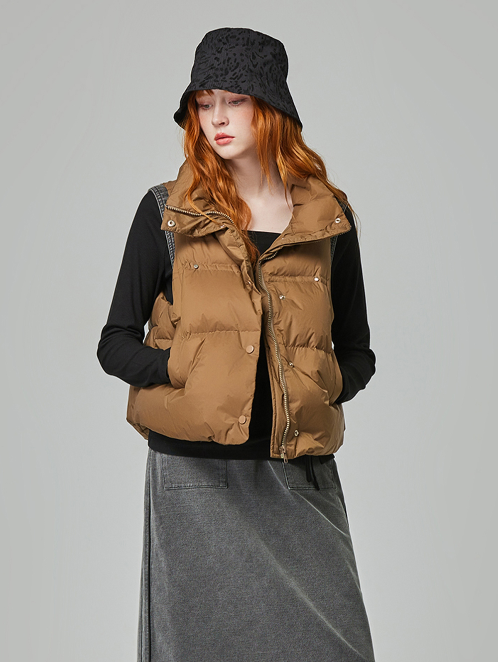 abito蓬鬆羽絨拼接背心
