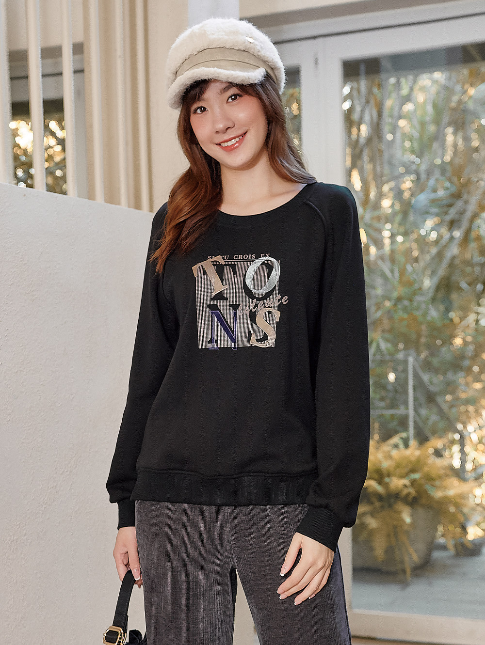 DITA休閒拉克蘭剪接大學T