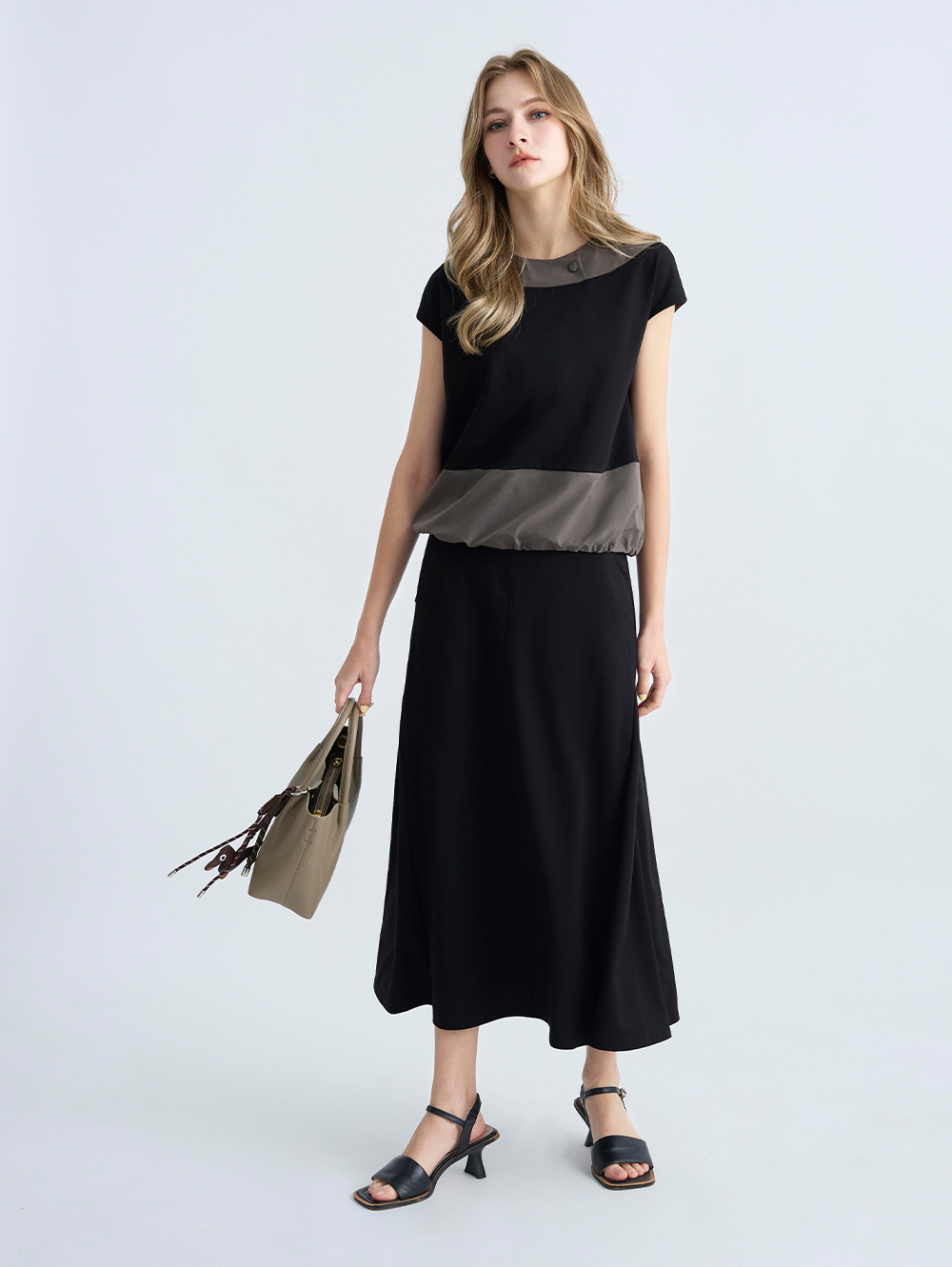 JOAN類魚尾剪裁彈性A字裙