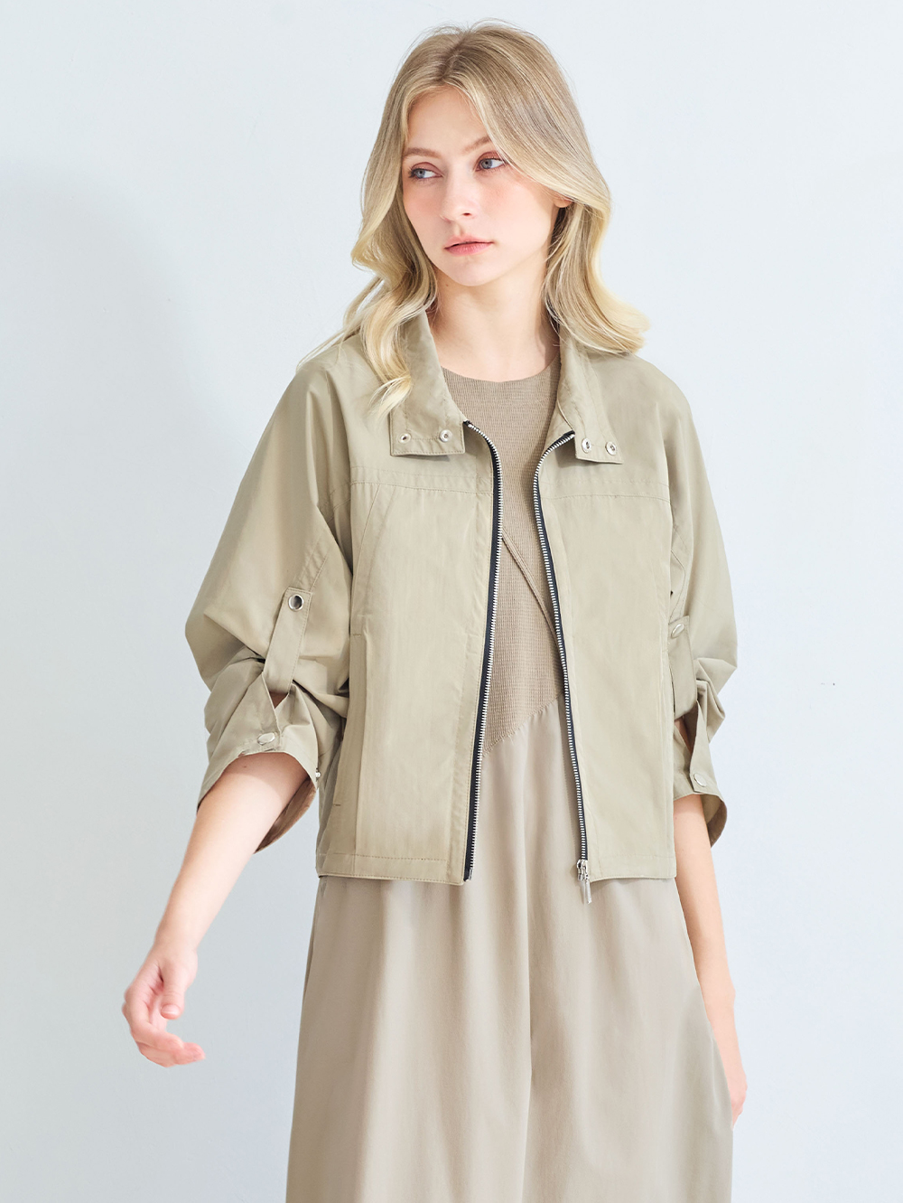 JOAN立體袖造型薄夾克