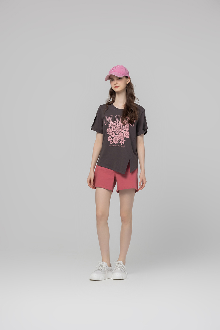 abito雙口袋圈圈線條素色短褲