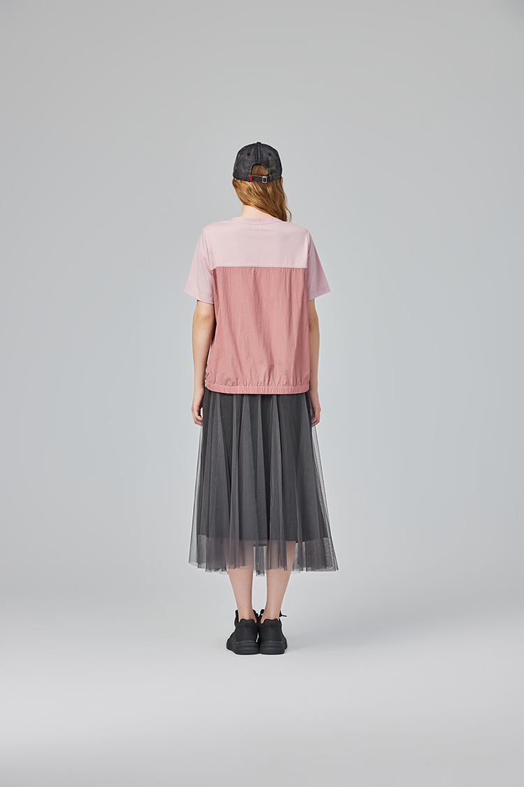 abito休閒英文印字短袖上衣