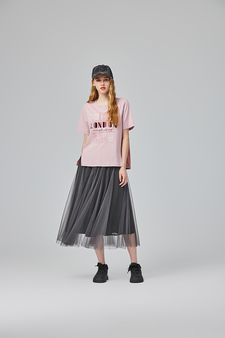 abito休閒英文印字短袖上衣