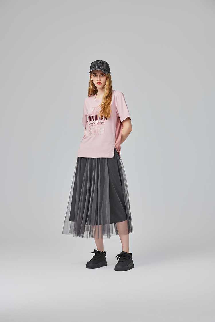 abito休閒英文印字短袖上衣