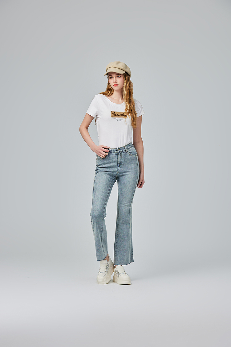 abito休閒字母刺繡上衣