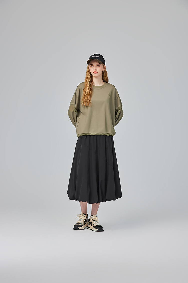 abito圓領特殊剪裁上衣