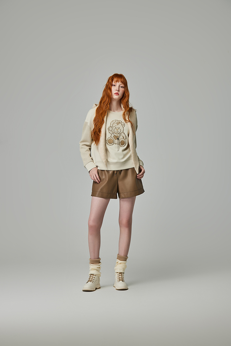 abito愛心小熊刺繡上衣