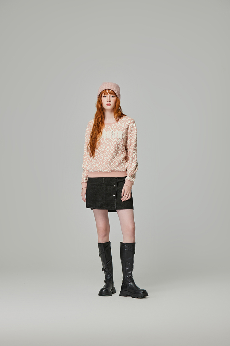 abito豹紋字母圓領上衣