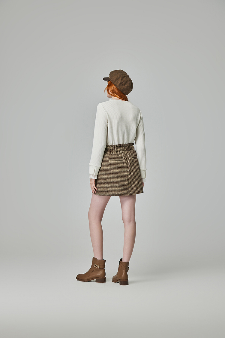 abito百搭圓領網紗上衣