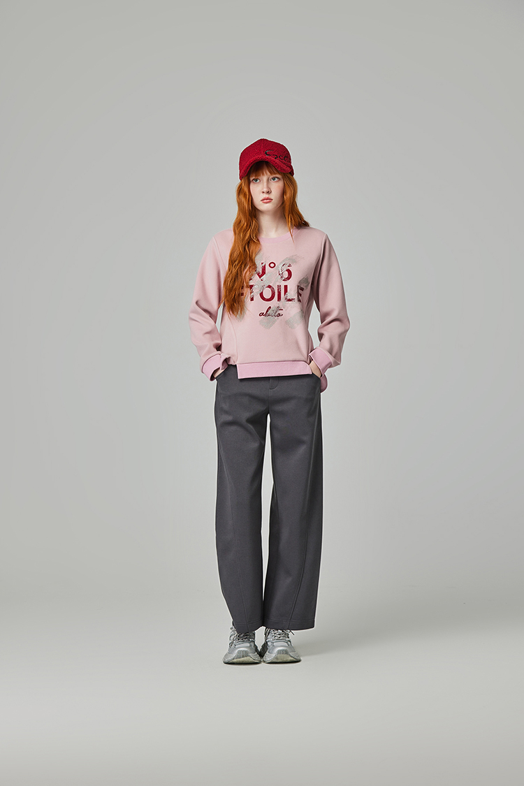 abito溫暖磨毛字母上衣