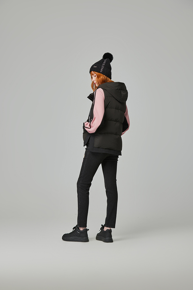 abito可愛電繡牛仔直筒褲