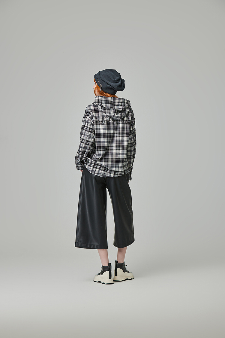 abito秋季皮革七分褲