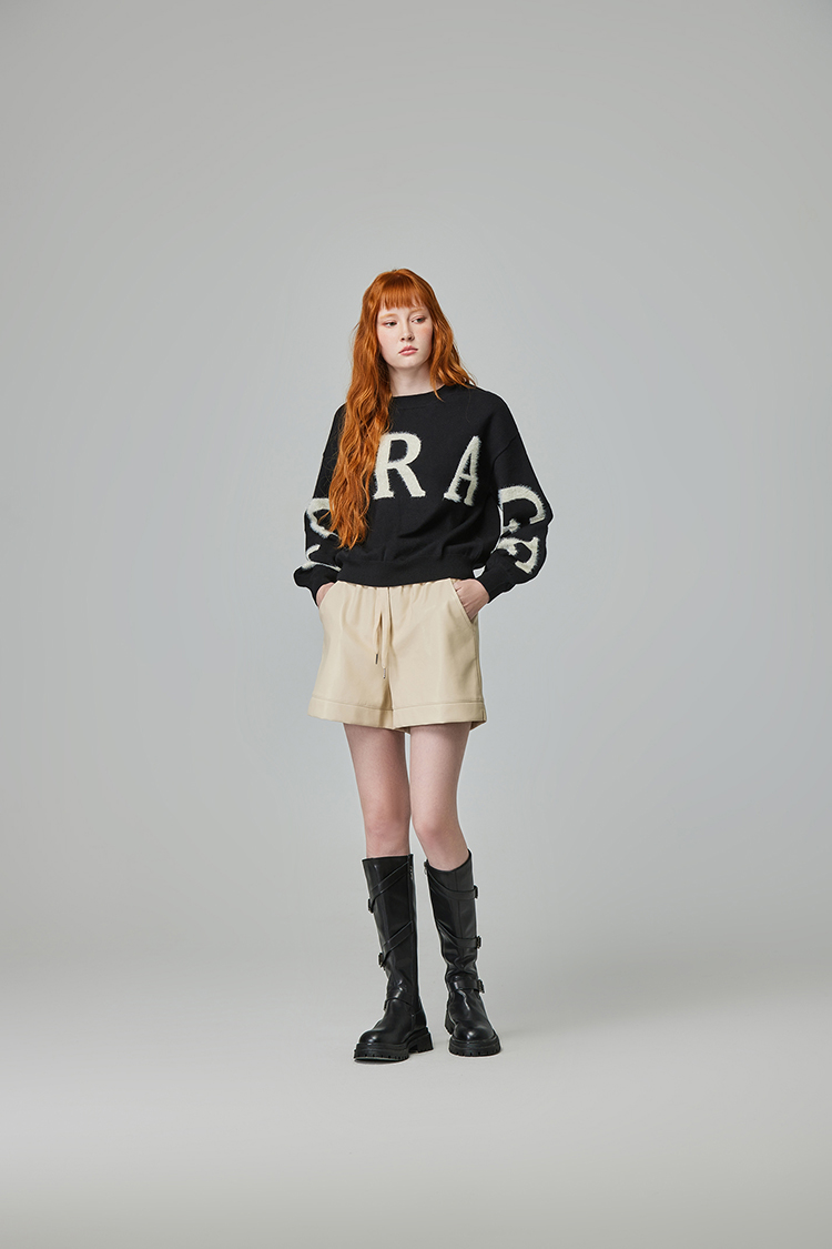 abito鬆緊腰頭皮革短褲