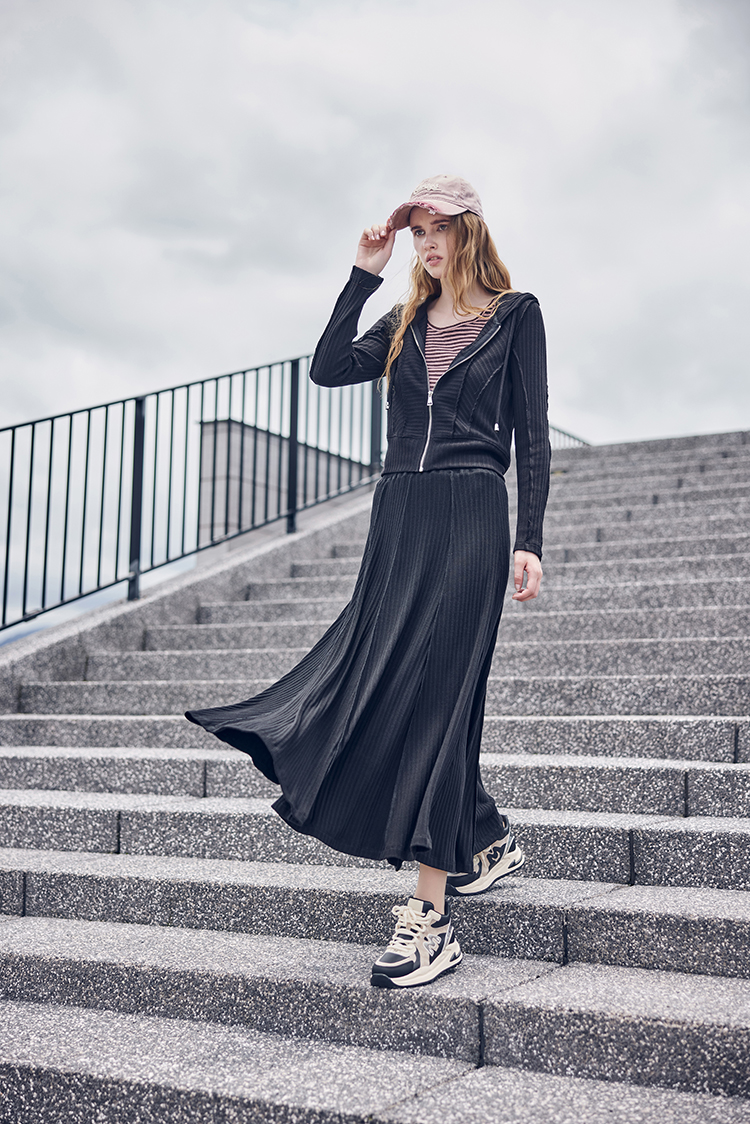 abito特殊剪裁連帽外套