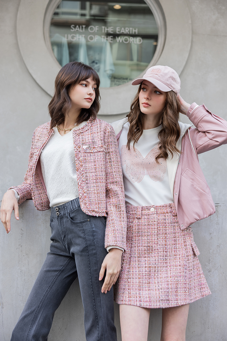 abitoV領愛心緹花上衣