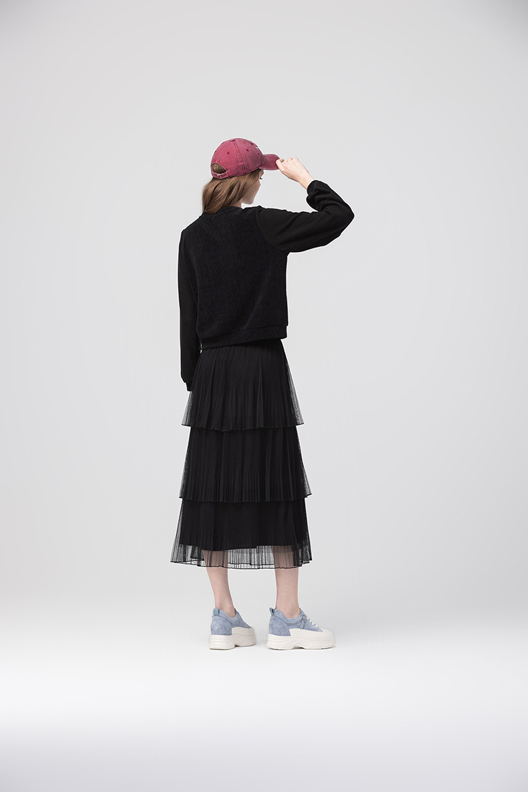 abitoV領愛心緹花上衣