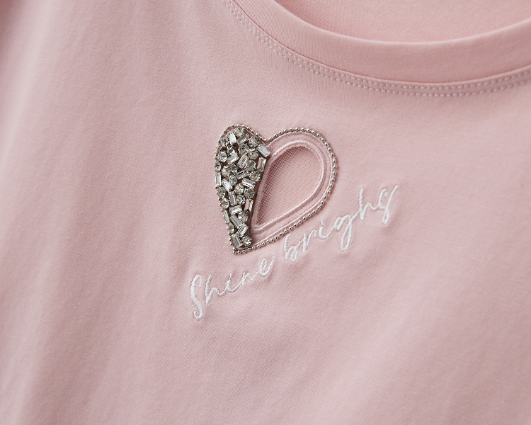 DITA愛心簍空造型T-shirt