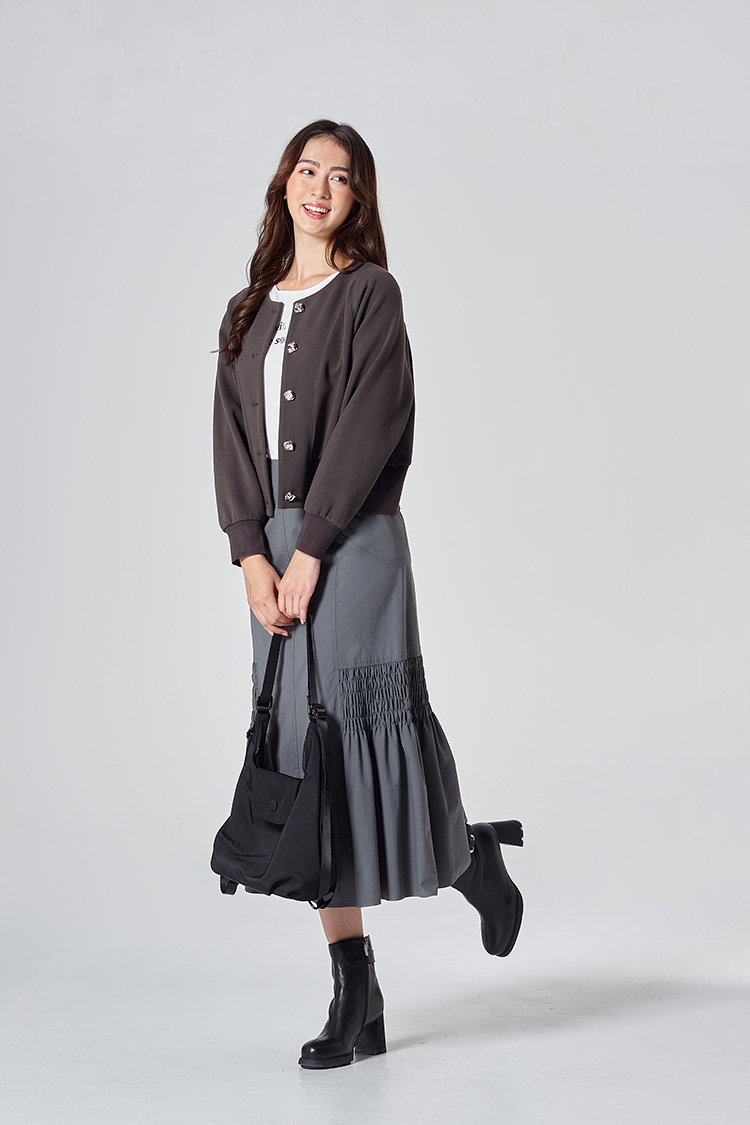 DITA修身簡約長袖上衣