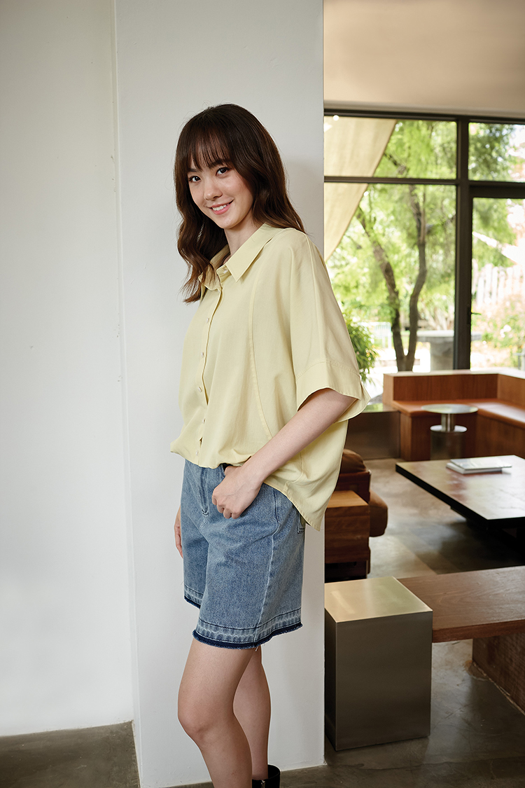 DITA微笑印花牛仔短褲