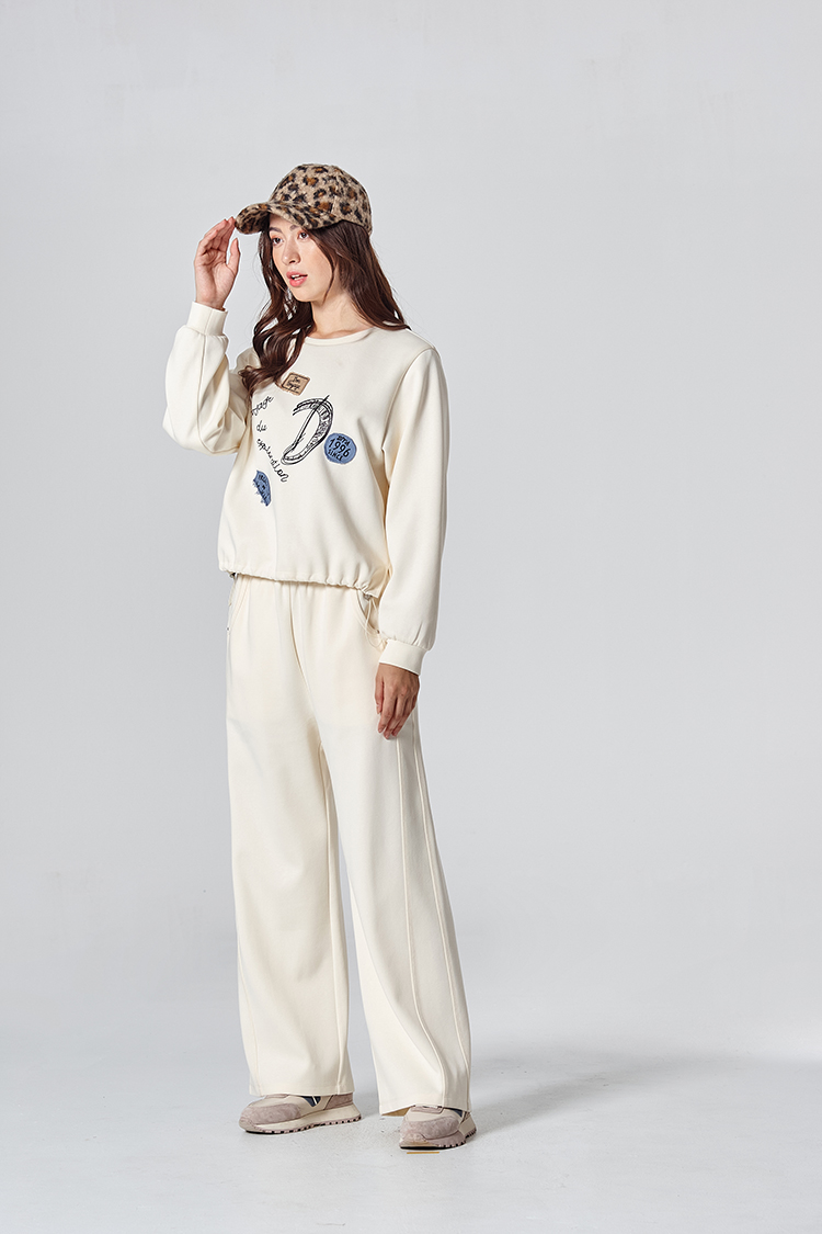 DITA運動風休閒彎刀褲