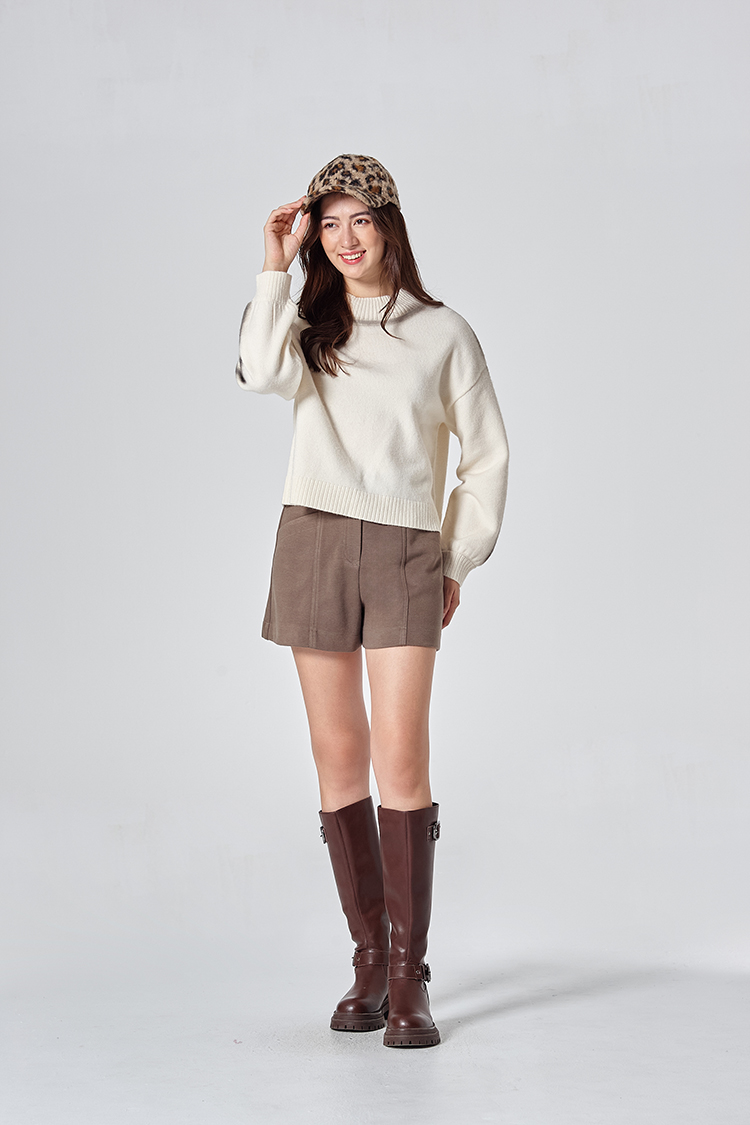 DITA造型剪接短褲