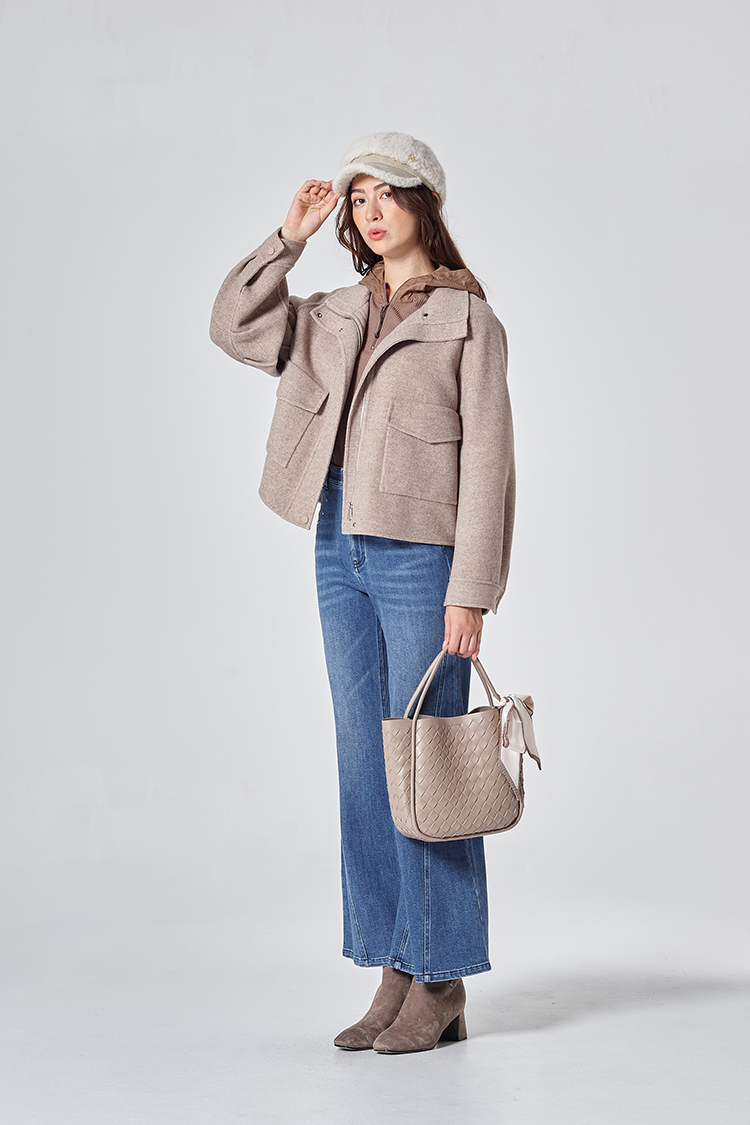 DITA質感羊毛短版大衣