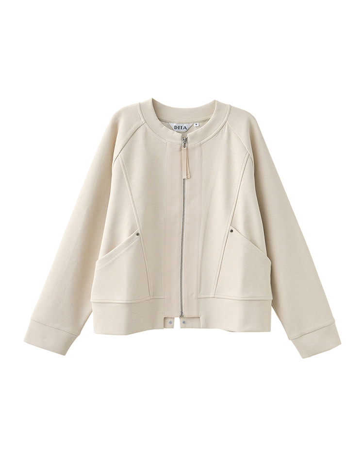 DITA率性剪接造型外套