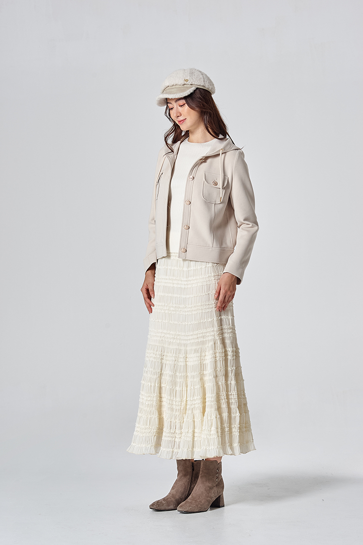 DITA修身一體成形針織上衣