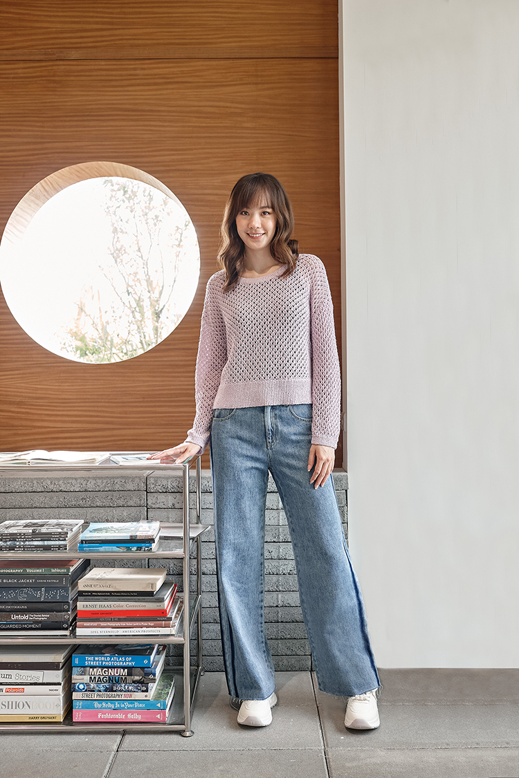 DITA簍空短版針織衫