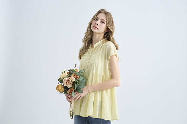 JOAN輕盈透膚棉質散擺上衣