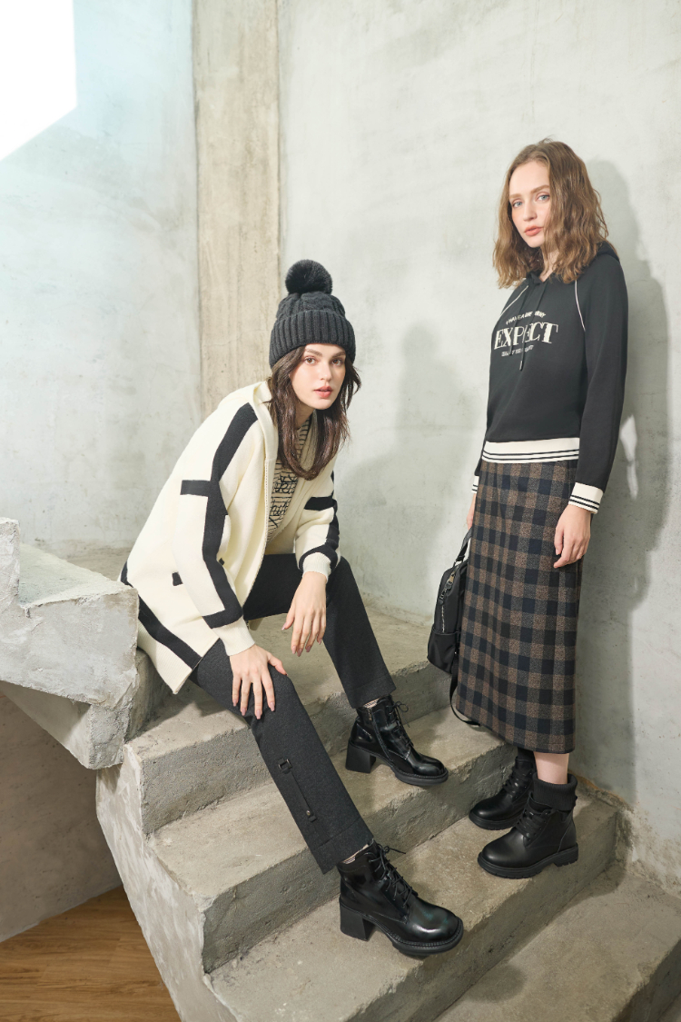 JOAN星星條紋溫暖質感上衣