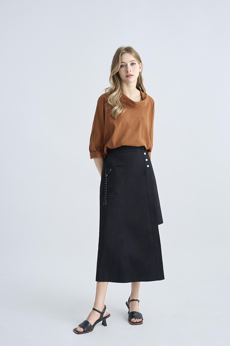 JOAN俐落修身不對襯彈性鉛筆裙