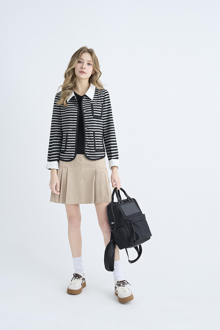 JOAN可拆領彈性組織面條紋外套