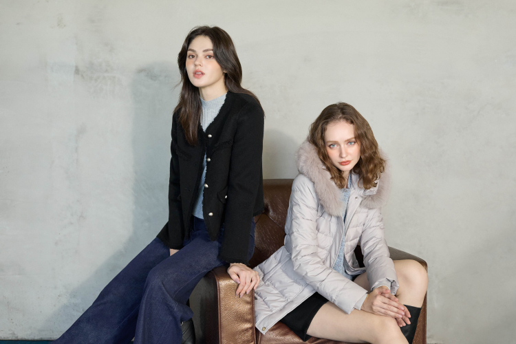 JOAN都市輕奢狐狸毛領腰帶羽絨外套