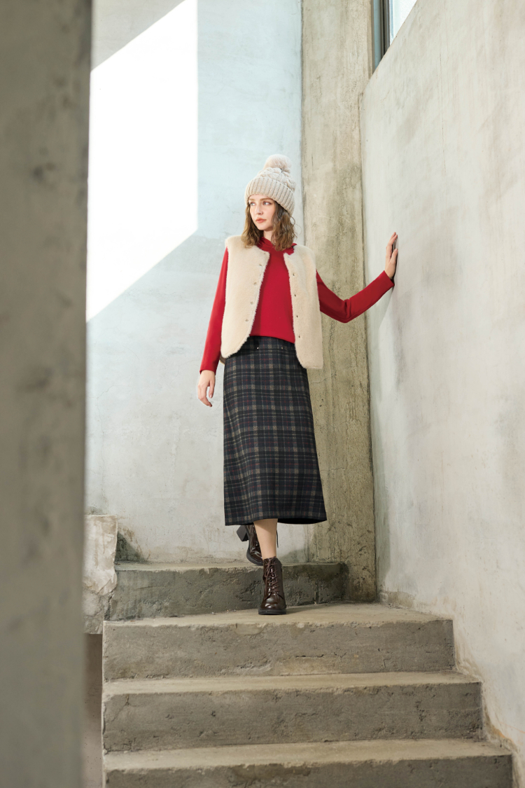 JOAN雙面溫暖仿皮草羽絨背心