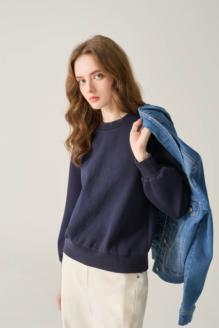 JOAN低調立體壓紋寬鬆衛衣