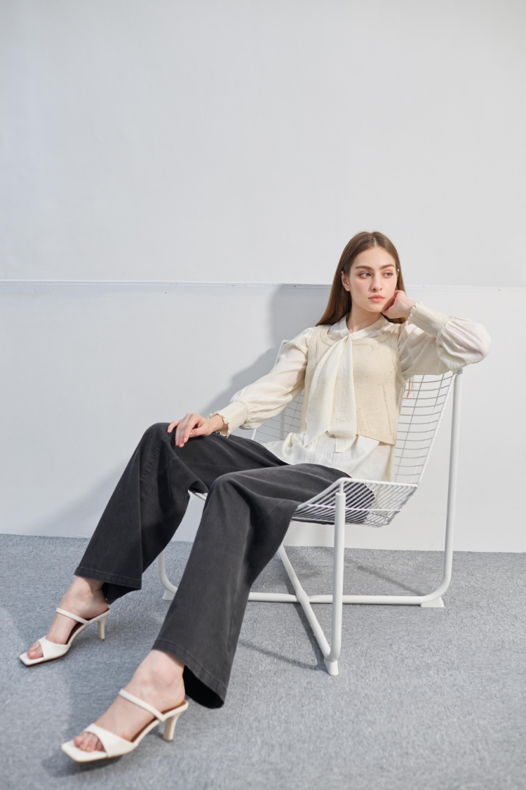 DENOVO柔美文藝綁帶平織上衣